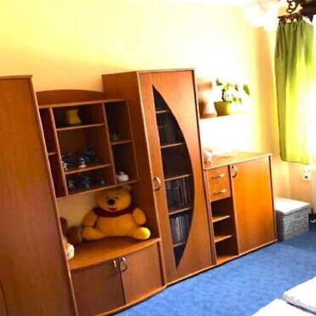 Sziszi Nyaralohaz Apartment บาลาตอนซาร์โซ ภายนอก รูปภาพ
