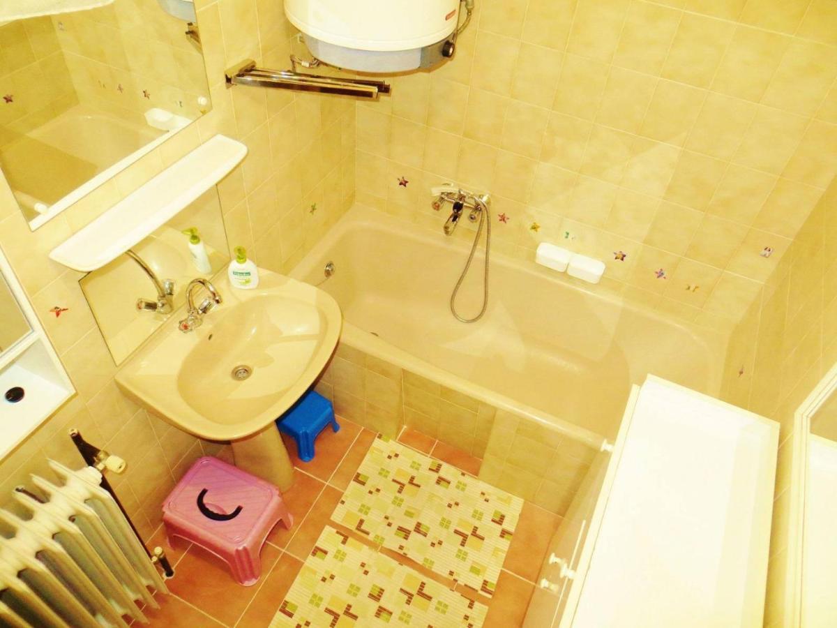 Sziszi Nyaralohaz Apartment บาลาตอนซาร์โซ ภายนอก รูปภาพ