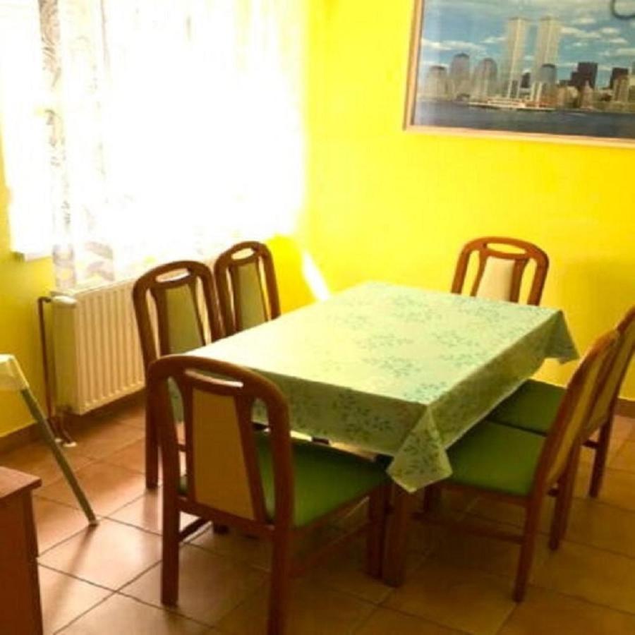 Sziszi Nyaralohaz Apartment บาลาตอนซาร์โซ ภายนอก รูปภาพ